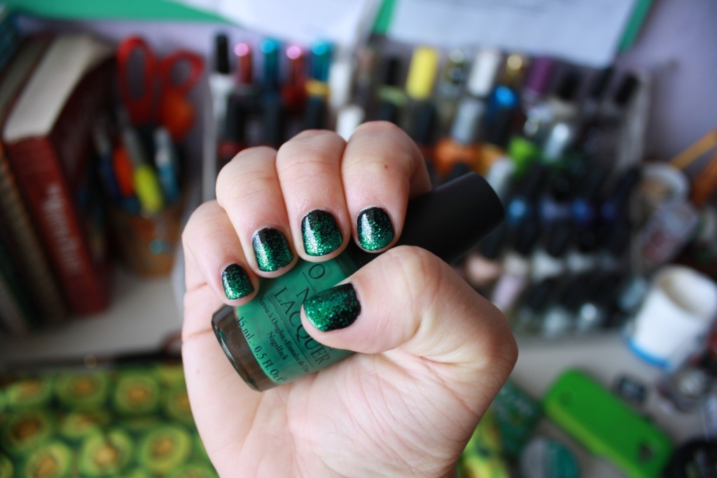 green glitter gradient